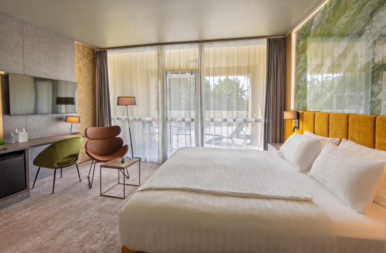 Hotel Azur Premium Siófok Eksteriør billede