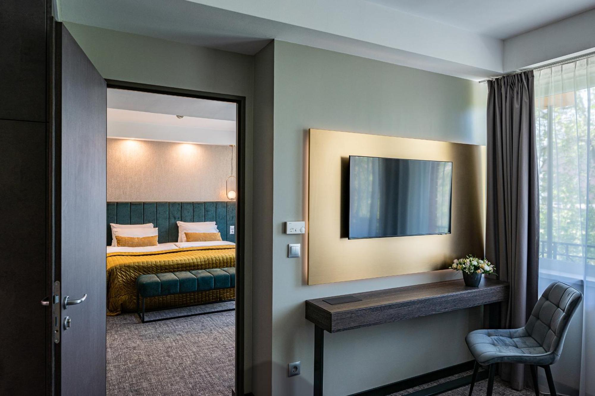 Hotel Azur Premium Siófok Eksteriør billede
